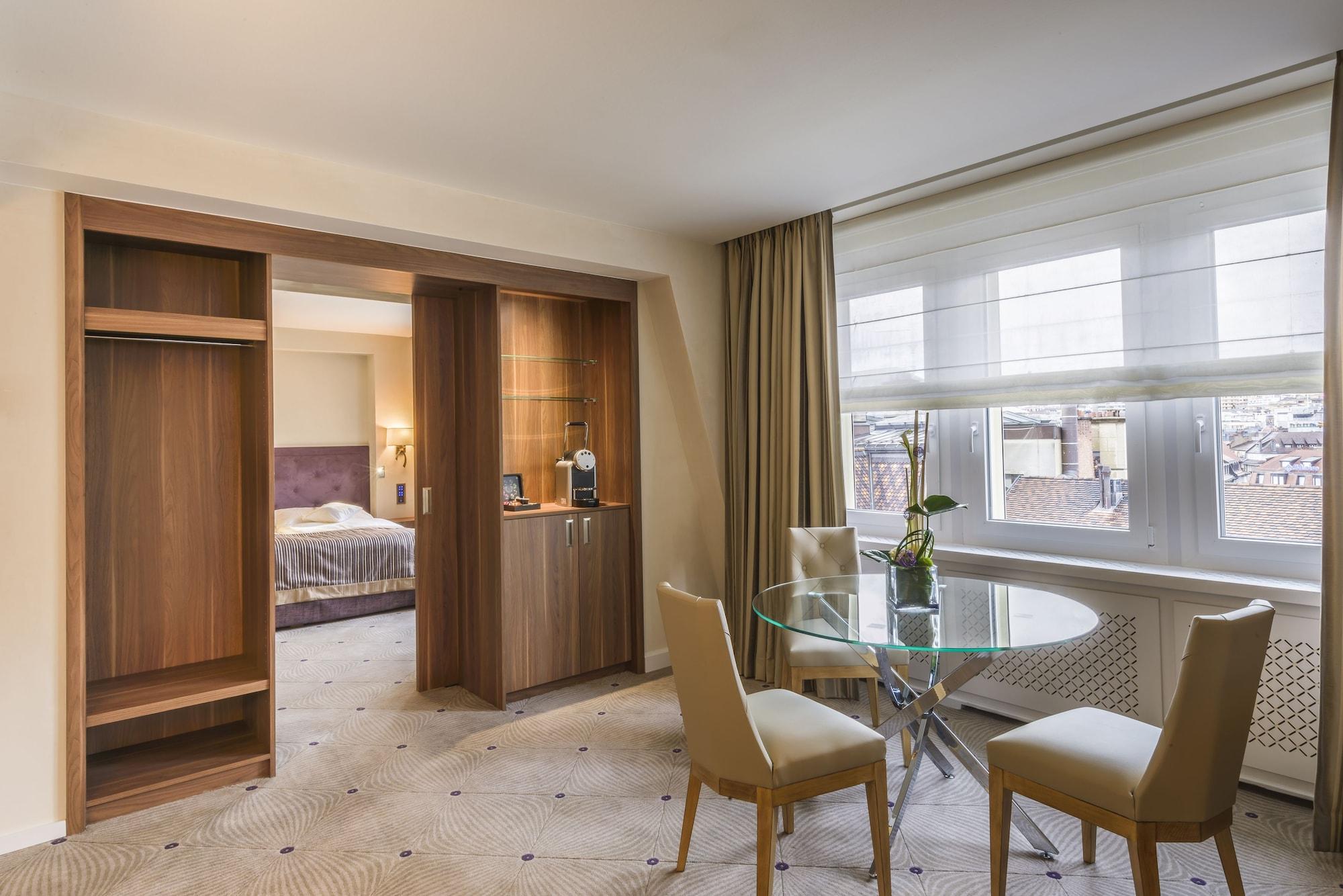 Lausanne Palace Екстериор снимка Suite