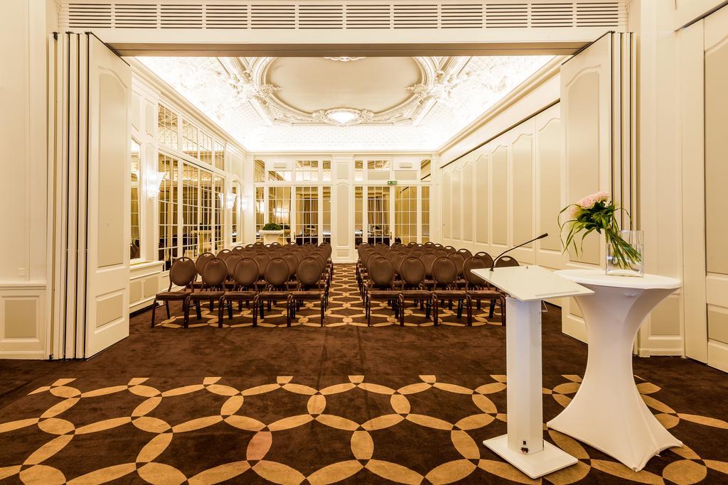 Lausanne Palace Екстериор снимка The ballroom